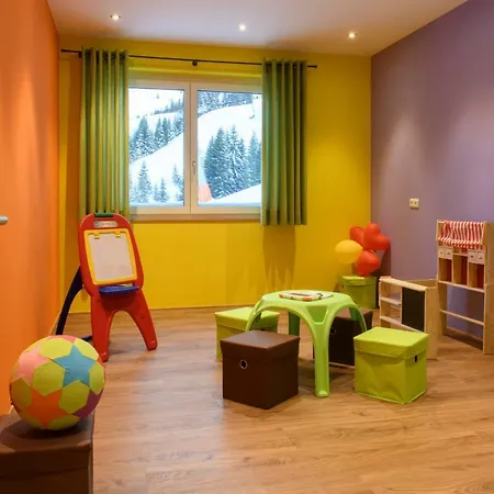 Almstueble Bergfrieden Damuels