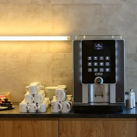 Almstueble Bergfrieden 2*