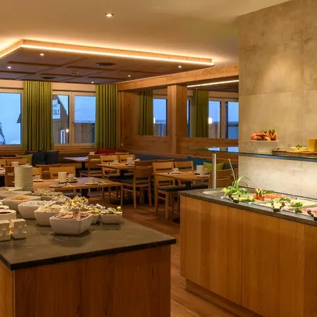 Almstueble Bergfrieden Hotel 2*