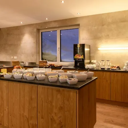 Almstueble Bergfrieden Hotel 2*