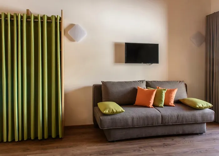 Almstueble Bergfrieden 2*